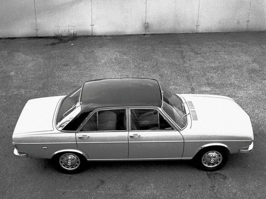  Audi 100 (C1) 1968 года  (фото 5 из 5)